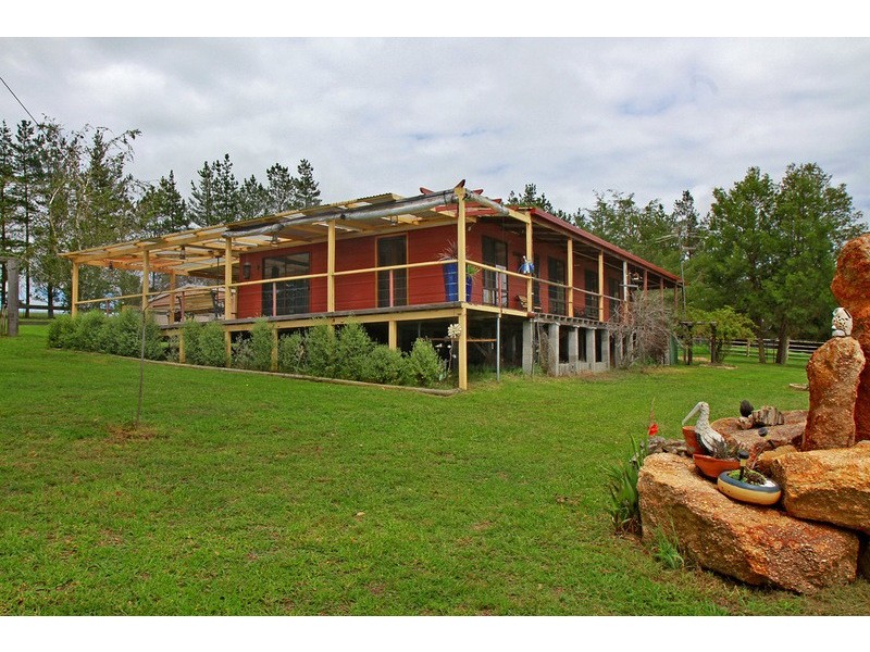 73 Milne Road, Armidale NSW 2350