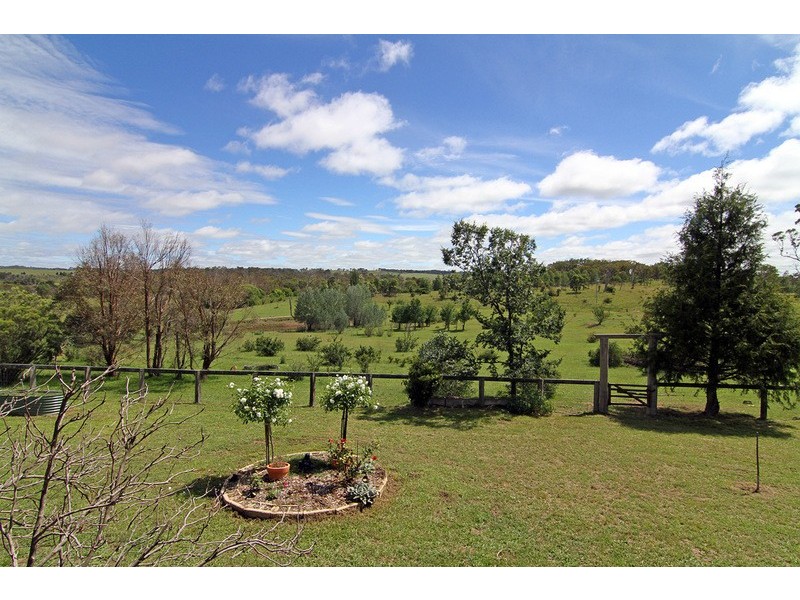 73 Milne Road, Armidale NSW 2350