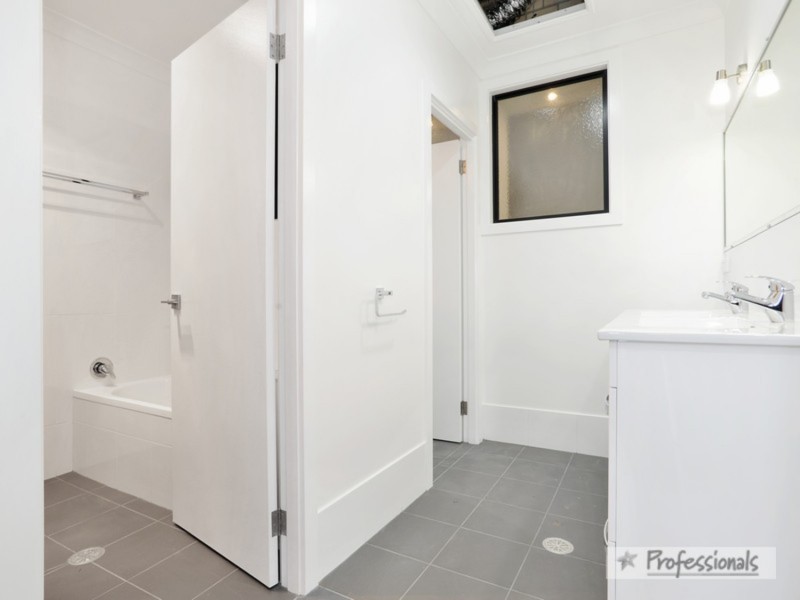 11/22 Freeman Crescent, Armidale NSW 2350