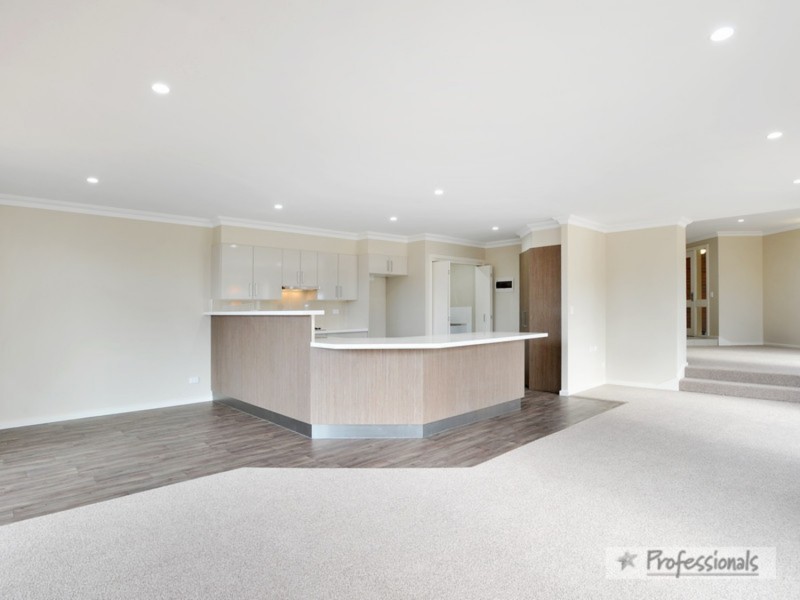 11/22 Freeman Crescent, Armidale NSW 2350