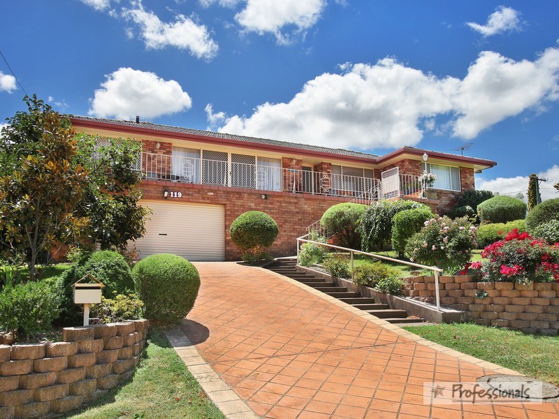 119 Kirkwood Street, Armidale NSW 2350