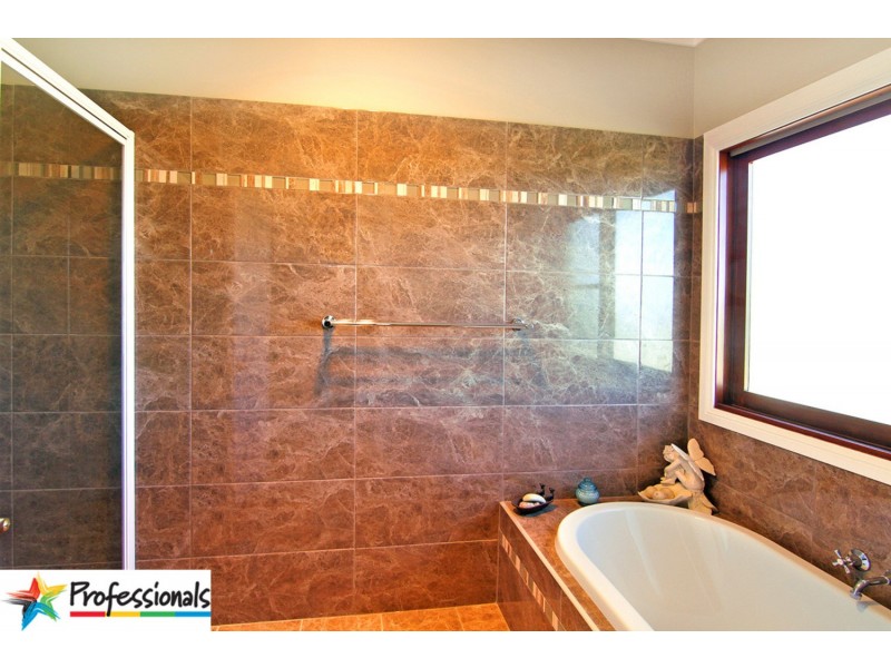 46 Ash Tree Drive, Armidale NSW 2350