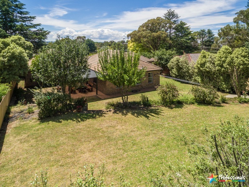 6 Caroline Crescent, Armidale NSW 2350