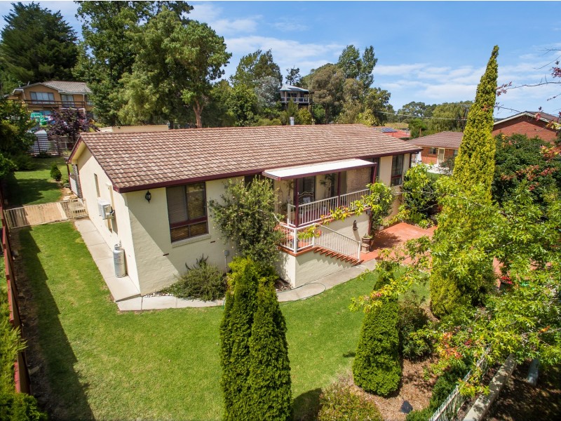 3 Oak Tree Drive, Armidale NSW 2350