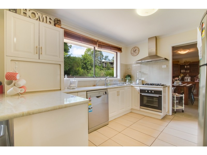 3 Oak Tree Drive, Armidale NSW 2350