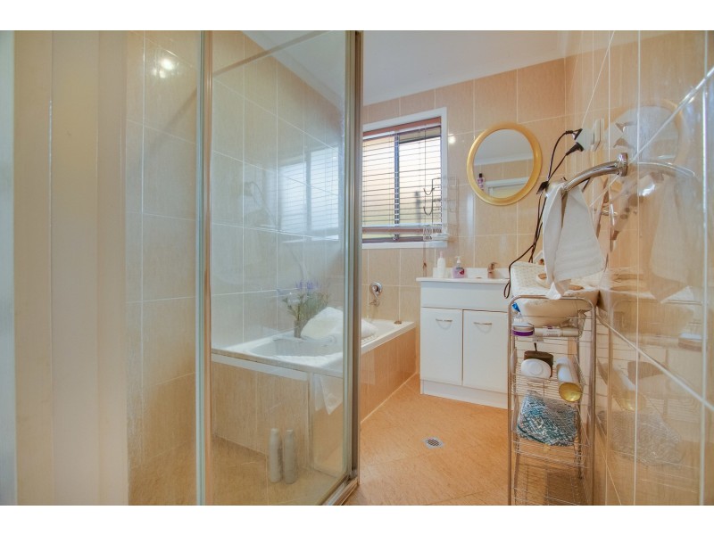 3 Oak Tree Drive, Armidale NSW 2350