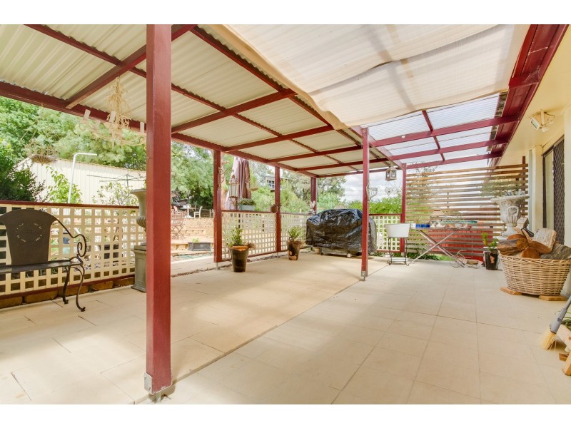 3 Oak Tree Drive, Armidale NSW 2350