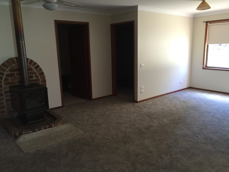 7 Newbury Drive, Armidale NSW 2350