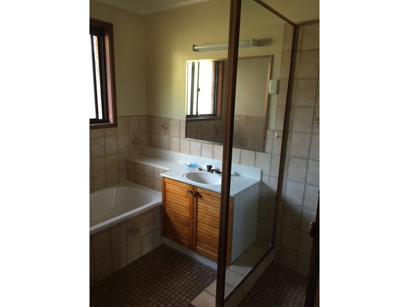 7 Newbury Drive, Armidale NSW 2350