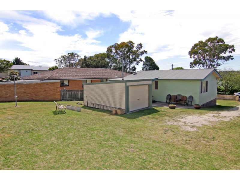 26 Mayfield Avenue, Armidale NSW 2350