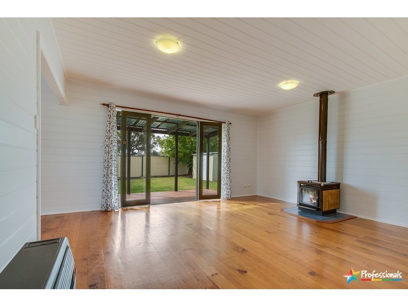 26 McCrossin Street, Uralla NSW 2358