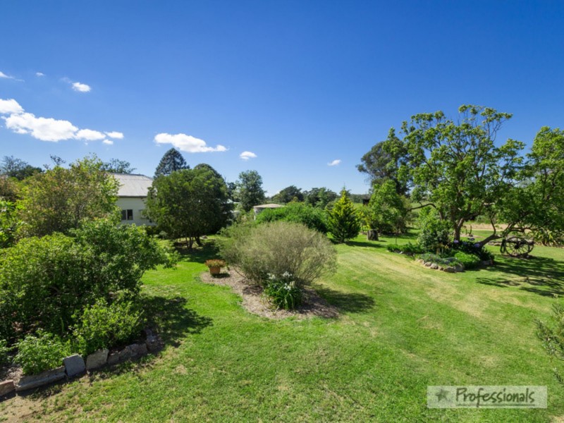 13 Scouler Street, Hillgrove NSW 2350
