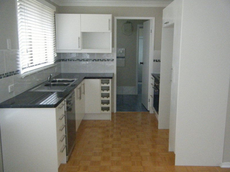 18 Verna Close, Armidale NSW 2350