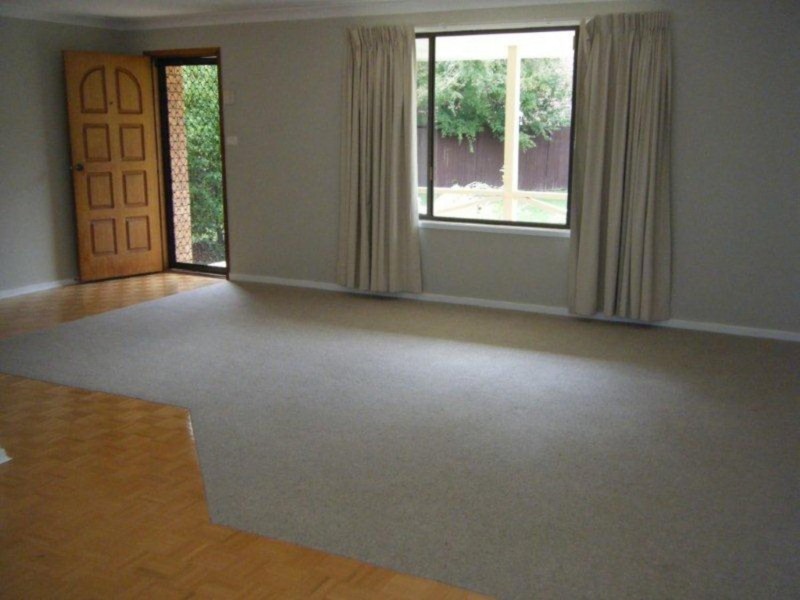 18 Verna Close, Armidale NSW 2350