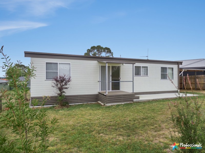 22 Dale Crescent, Armidale NSW 2350