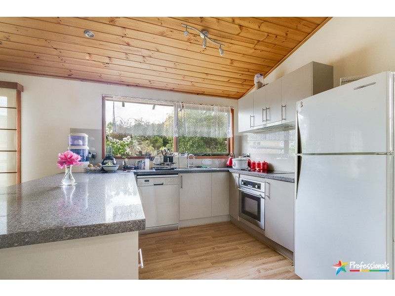 12 Verna Close, Armidale NSW 2350