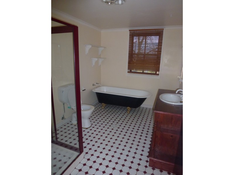 152 Marsh Street, Armidale NSW 2350