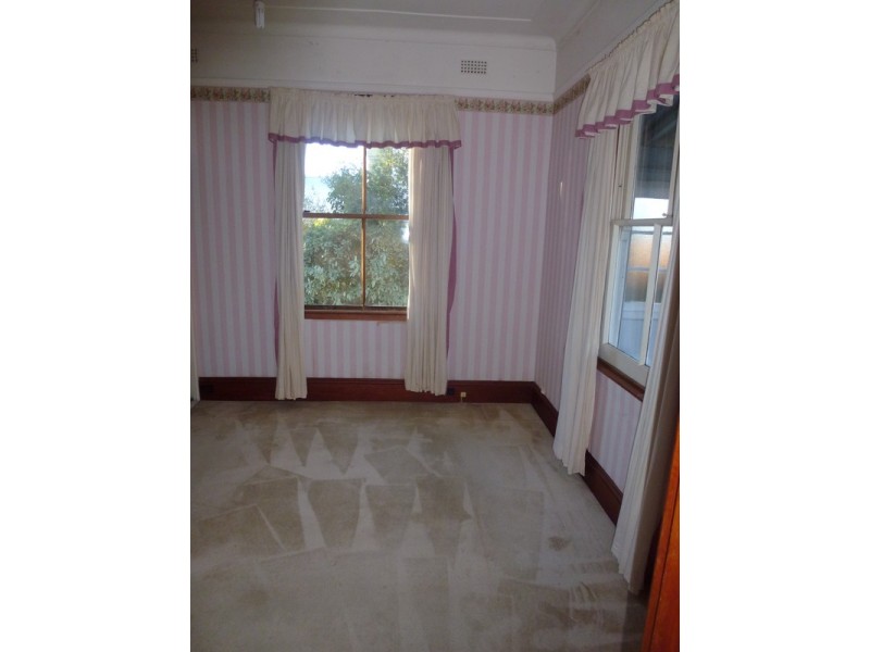 152 Marsh Street, Armidale NSW 2350