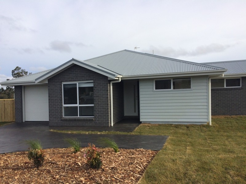 24A Holmfield Drive, Armidale NSW 2350