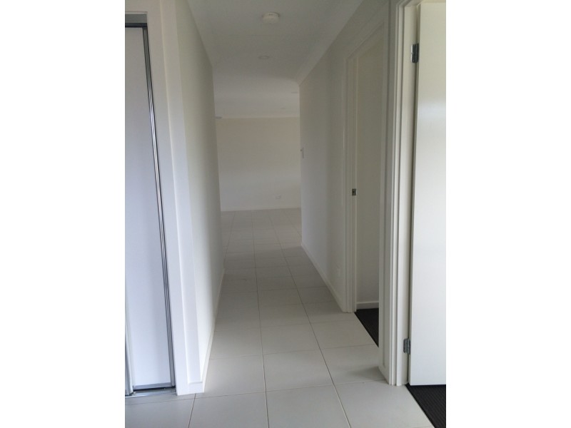 24A Holmfield Drive, Armidale NSW 2350