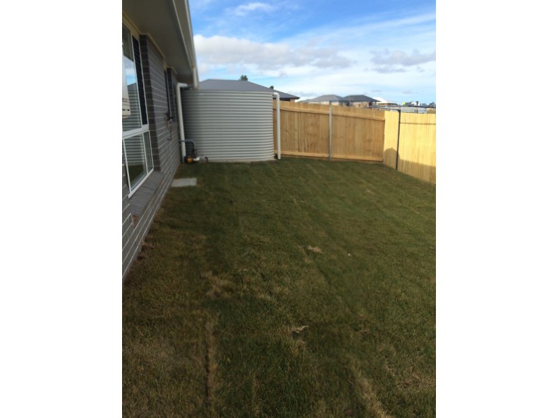 24B Holmfield Drive, Armidale NSW 2350