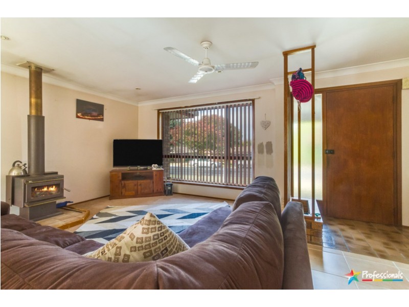 3 Howard Place, Armidale NSW 2350