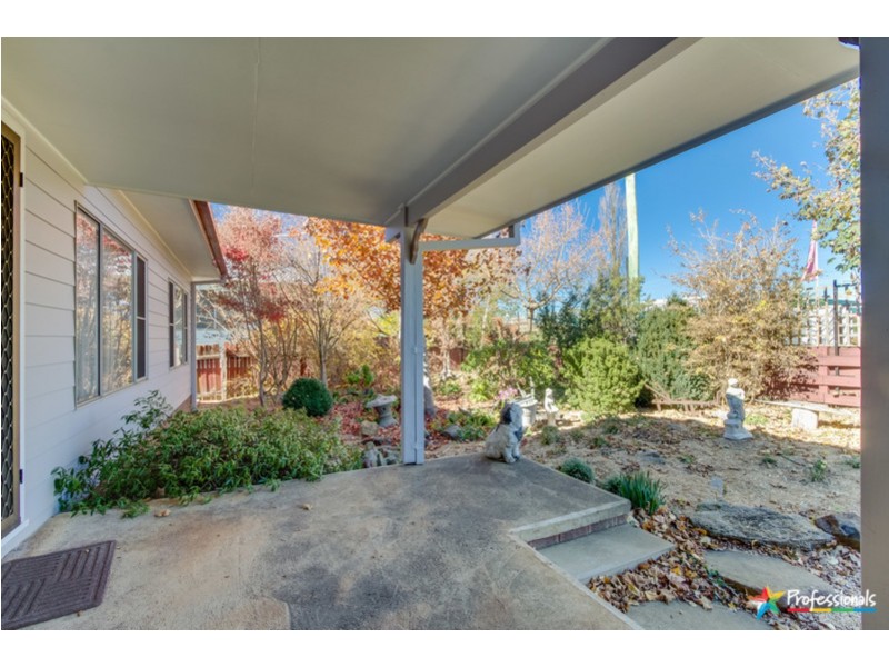 3 Grafton Road, Armidale NSW 2350