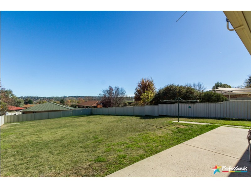 13 Eleanor Close, Armidale NSW 2350