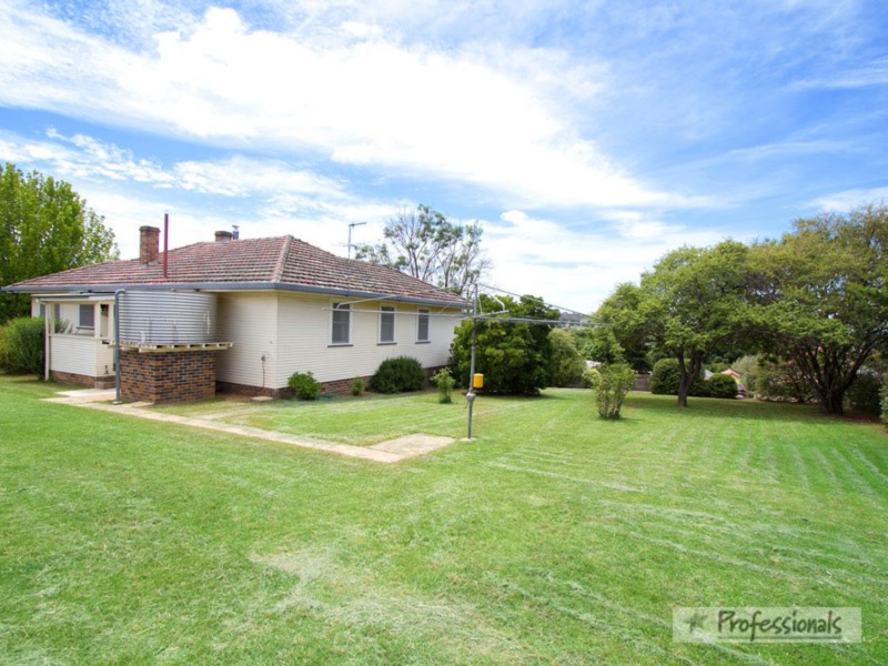 64 Faulkner Street, Armidale NSW 2350