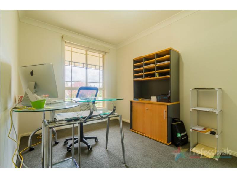 1 Williams Place, Armidale NSW 2350