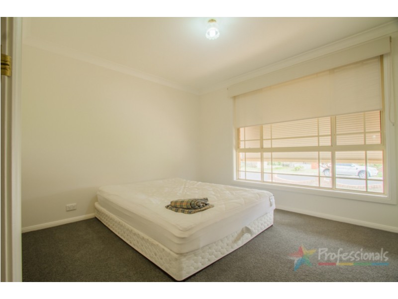 1 Williams Place, Armidale NSW 2350