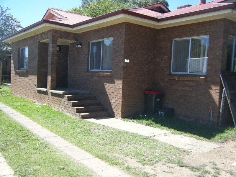 145 Allingham Street, Armidale NSW 2350