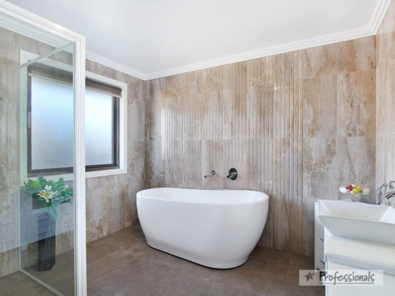 71 Boxhill Drive, Armidale NSW 2350