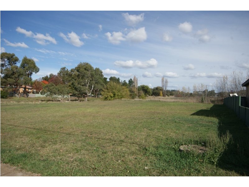 76A Kentucky Street, Armidale NSW 2350