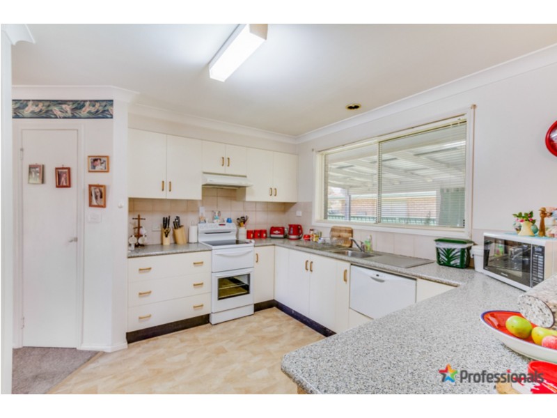 35 Centennial Close, Armidale NSW 2350
