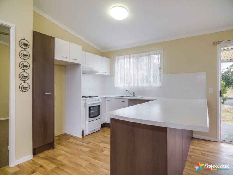 22 Dale Crescent, Armidale NSW 2350