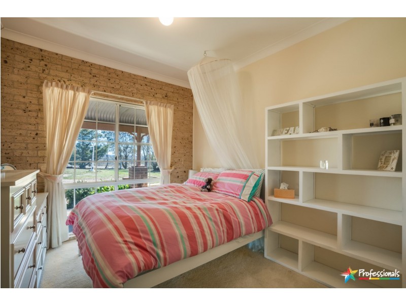 66 Milne Road, Armidale NSW 2350