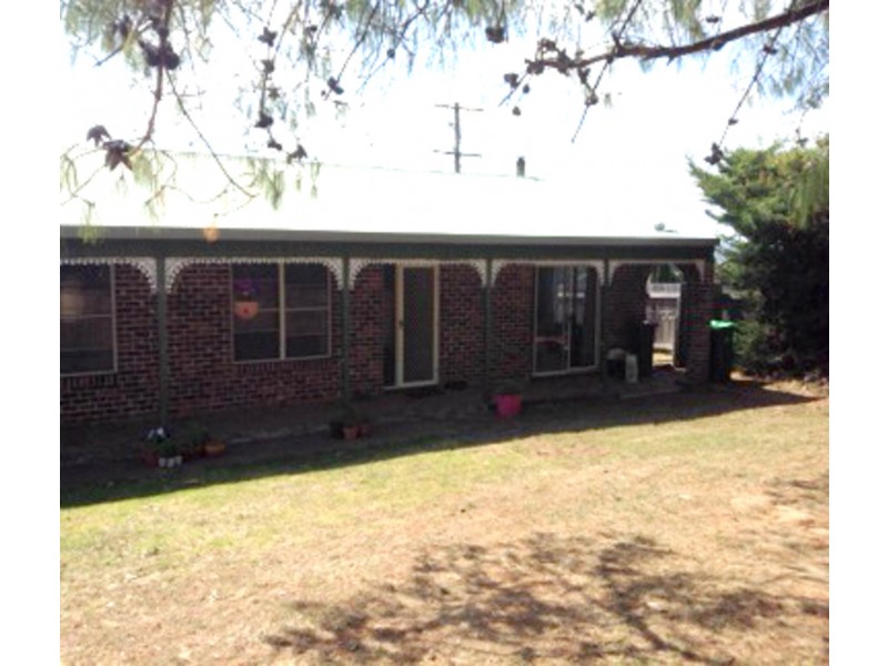 1 Stewart Crescent, Armidale NSW 2350
