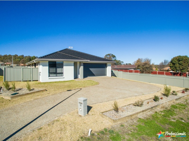 10 Beatrice Close, Armidale NSW 2350