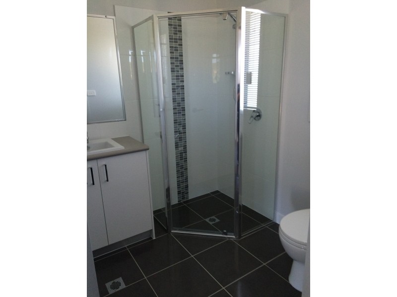 17 Lara Avenue, Armidale NSW 2350