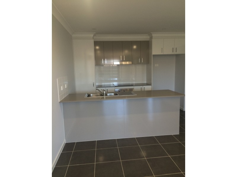 17 Lara Avenue, Armidale NSW 2350