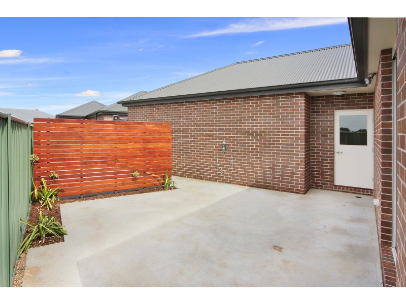1/7 Netherton Park Avenue, Armidale NSW 2350