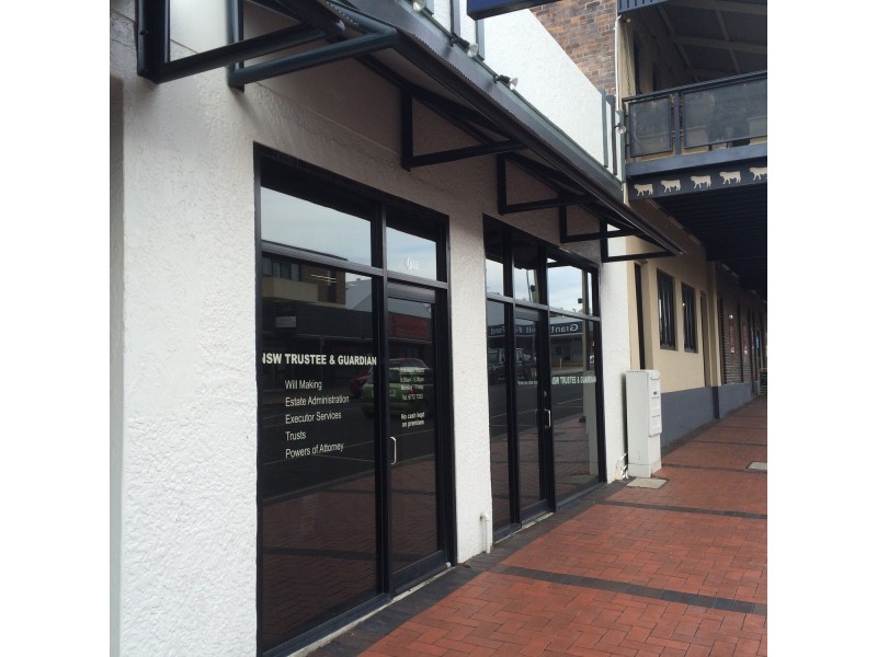 10 & 11/108 Beardy Street, Armidale NSW 2350