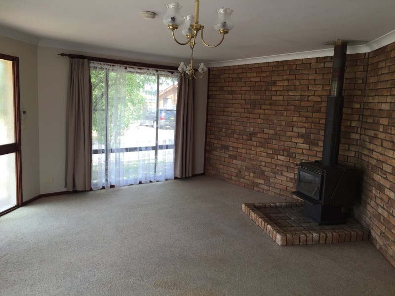 6 Conningdale Crescent, Armidale NSW 2350