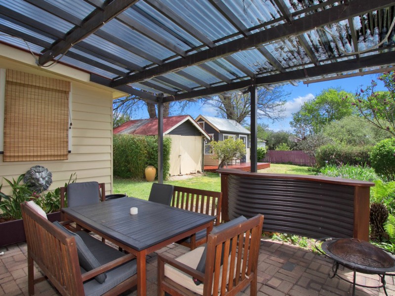 124 Douglas Street, Armidale NSW 2350