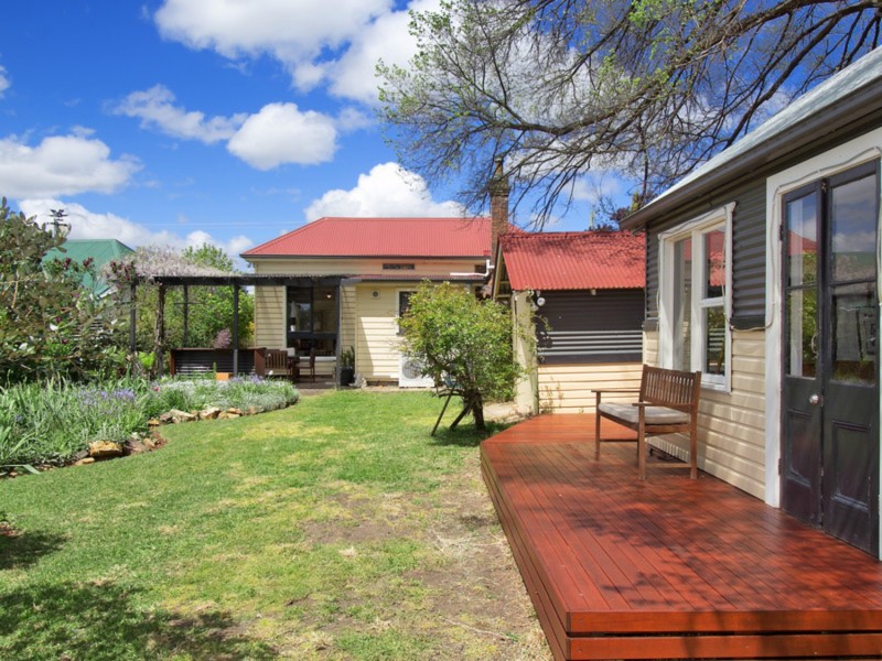 124 Douglas Street, Armidale NSW 2350