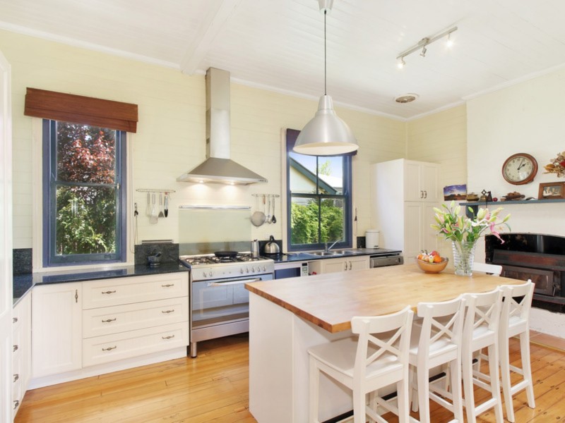 124 Douglas Street, Armidale NSW 2350