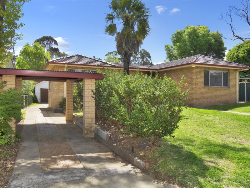 4 Mayfield Avenue, Armidale NSW 2350