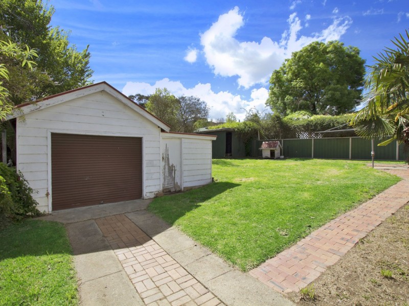4 Mayfield Avenue, Armidale NSW 2350