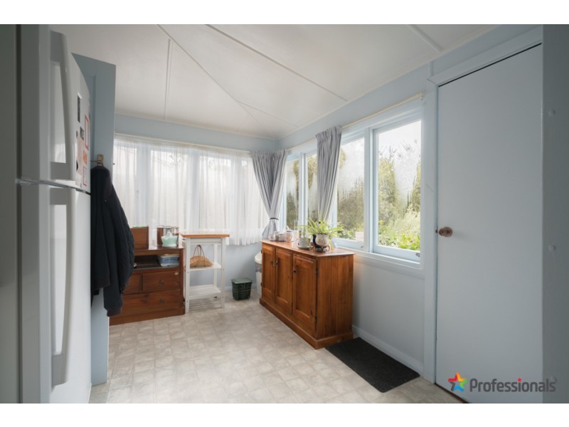 79 Douglas Street, Armidale NSW 2350